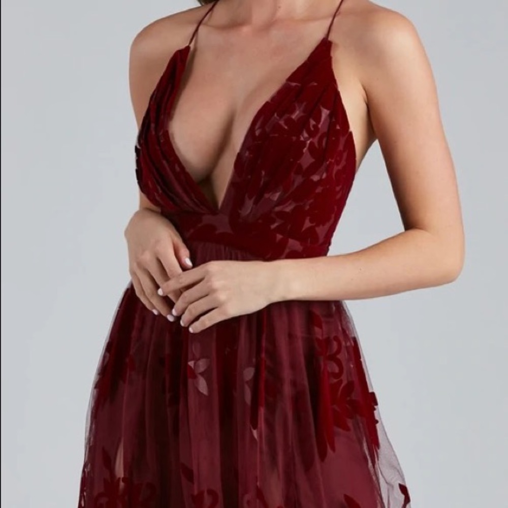 MORGAN FORMAL FLOCKED VELVET DRESS Windsor dress